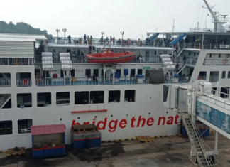 Pelabuhan Merak Seberangkan 52.121 Penumpang ke Bakauheni