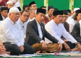 Presiden Jokowi Salat Id di Simpang Lima Semarang