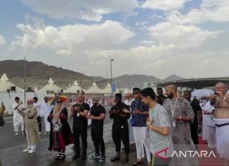 Makkah Diguyur Hujan Setelah Peringatan Cuaca Ekstrem