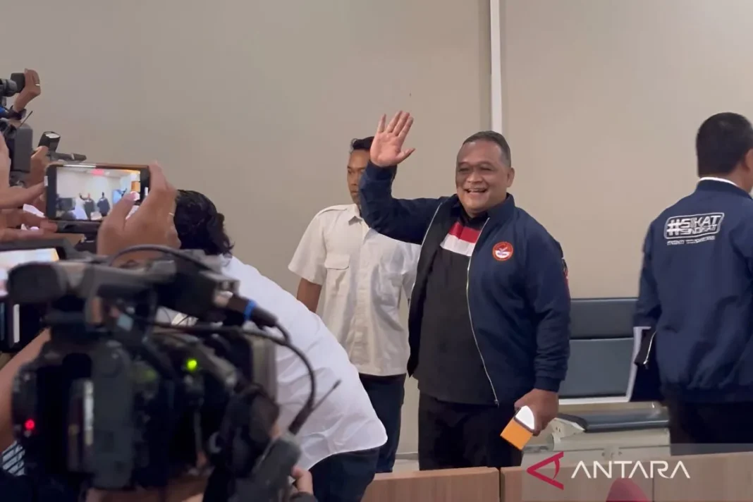 kepala BP2MI Benny Rhamdani memenuhi panggilan bareskrim Polri