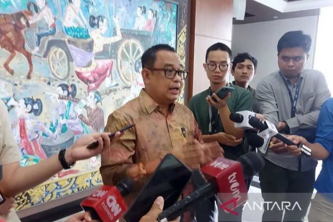 koordinator staf khusus presiden ari dwipayana