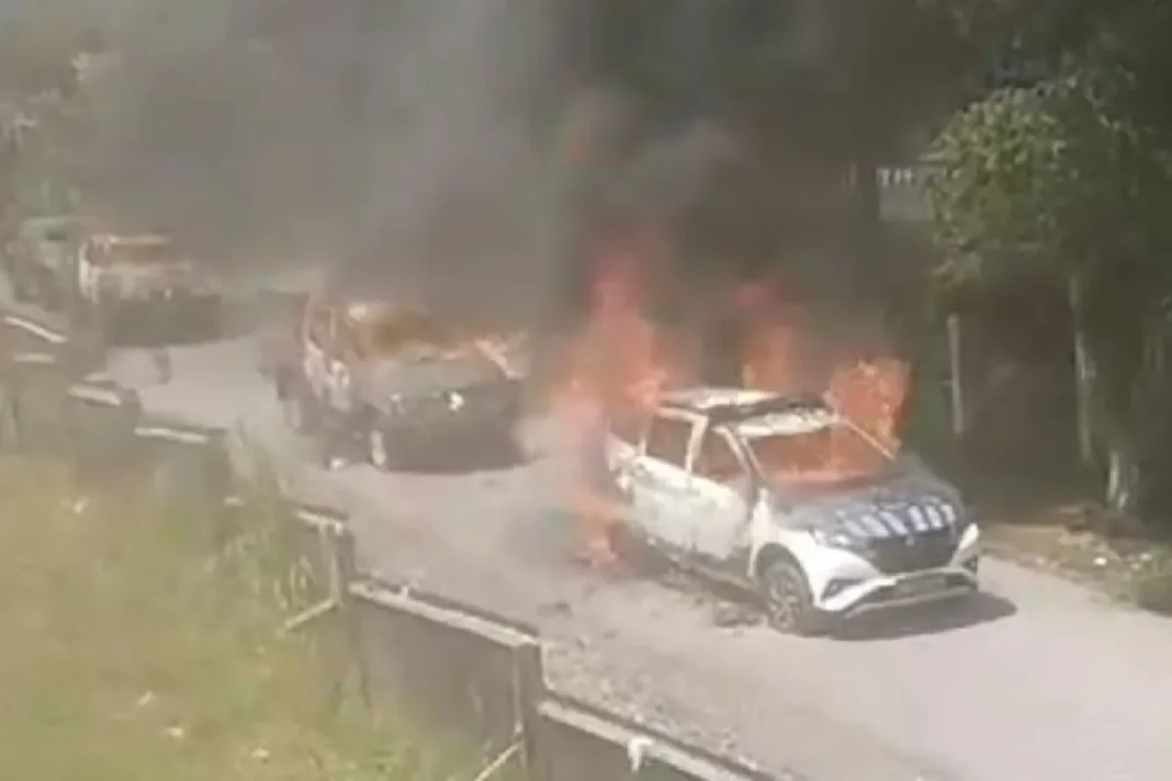 papua rusuh penerbangan dihentikan