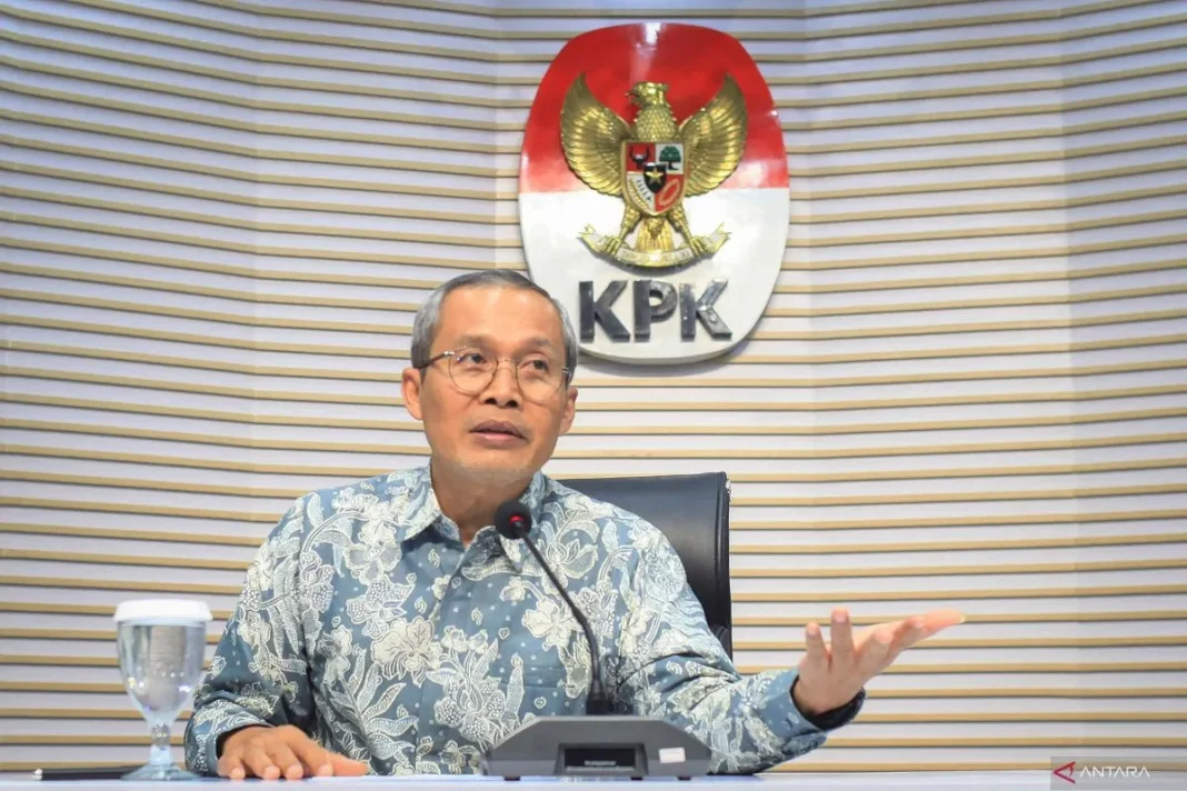 antarafoto-kpk-siapkan-surat-undangan-untuk-kaesang-pangarep-300824-rn-7.jpg