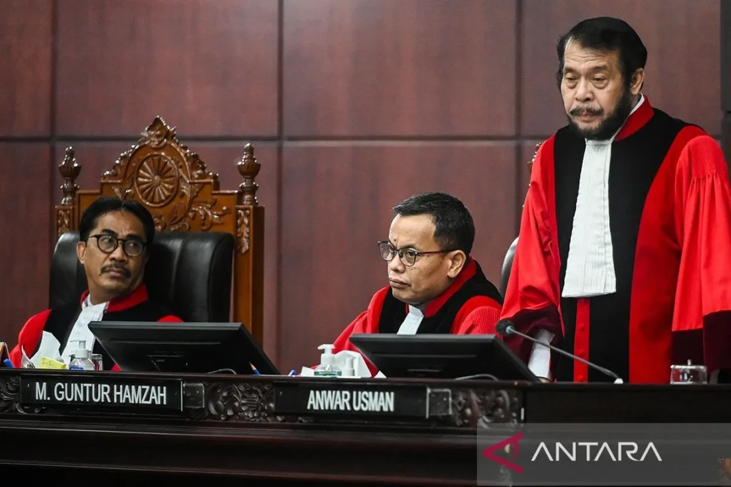 antarafoto-sidang-putusan-dismissal-mk-phpu-pileg-2024-210524-riv-5.jpg