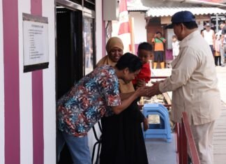 Presiden Terpilih Prabowo Cek Rumah Apung Muara Angke