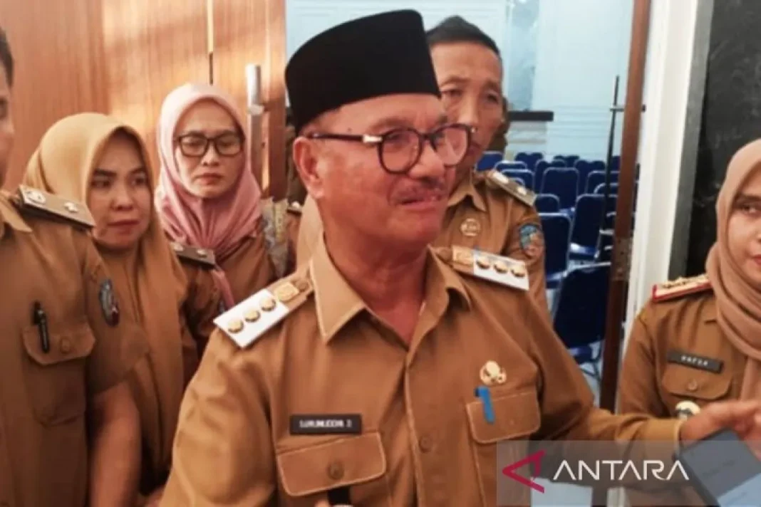 Bupati Konawe Selatan Surunuddin Dangga