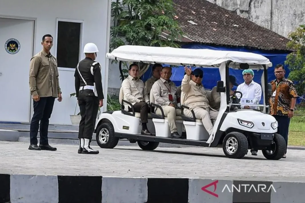 Prabowo-Satuan-Pelayanan-Makan-Bergizi-261024-Adm-3.jpg
