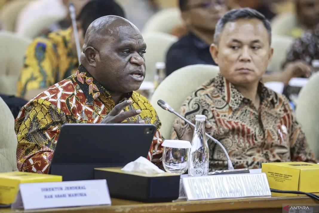 raker-komisi-xiii-dpr-dengan-menteri-ham-31102024-dr-04.jpg