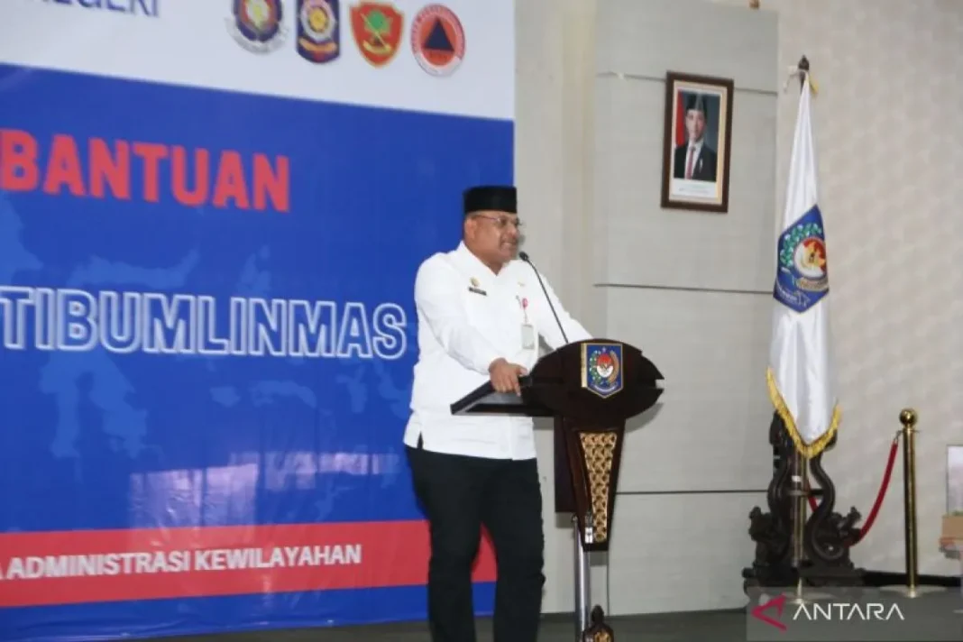 Dirjen Bina Adwil Kemendagri Safrizal Z.A. di Gedung F Kantor Kemendagri, Jakarta, Rabu