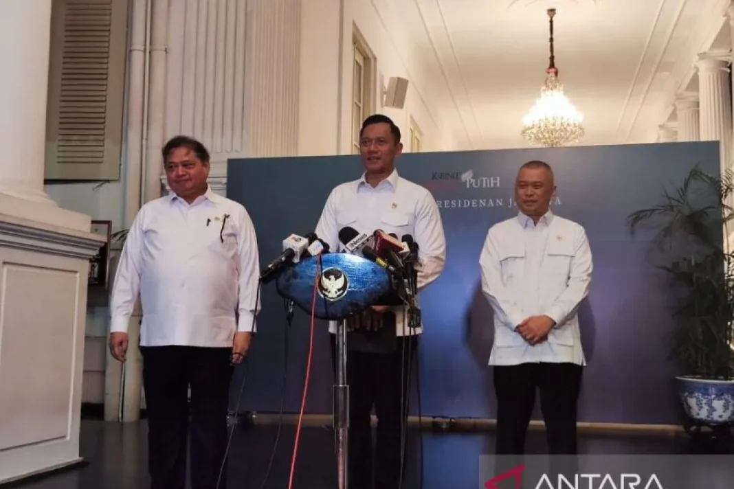 Jelang natal, Pemerintah tekan harga tiket pesawat domestik 10 persen