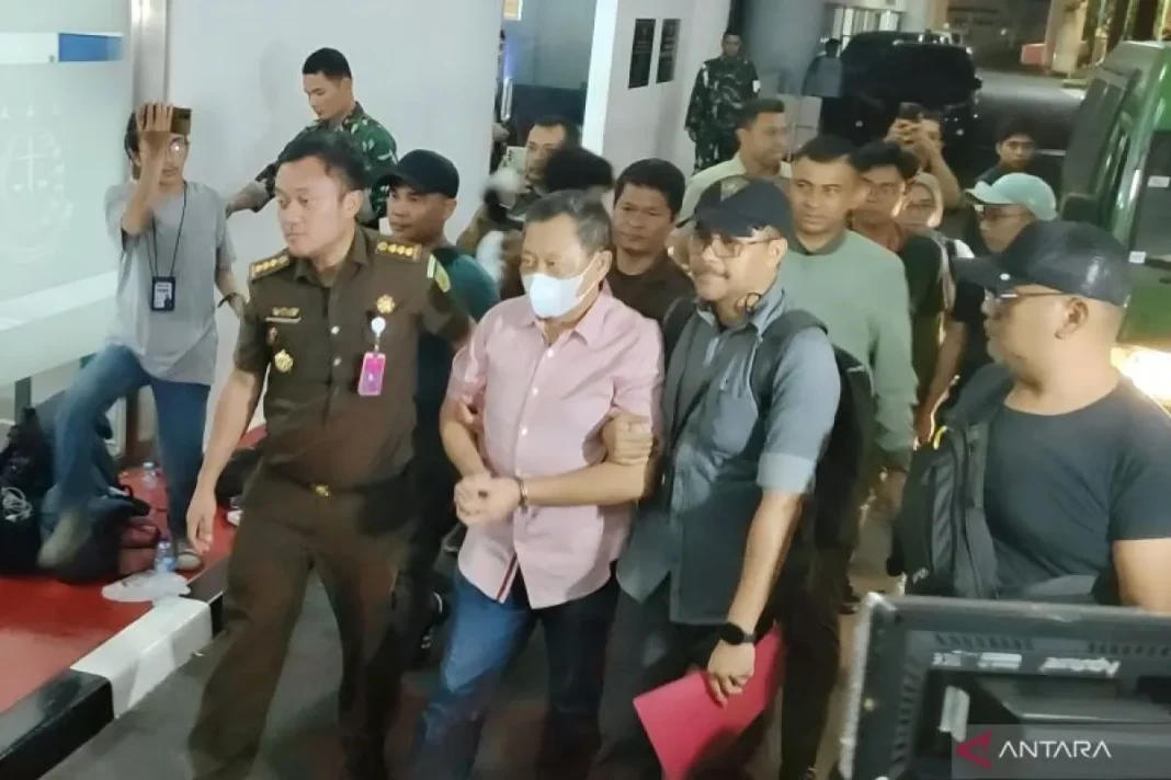 a kejagung amankan hendry lie