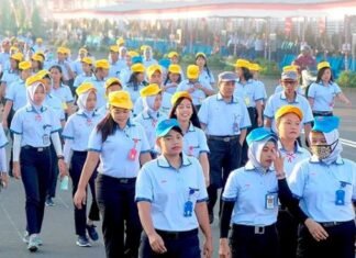 Wamenaker Telah Memastikan Tak Ada PHK Terhadap Pekerja Sritex