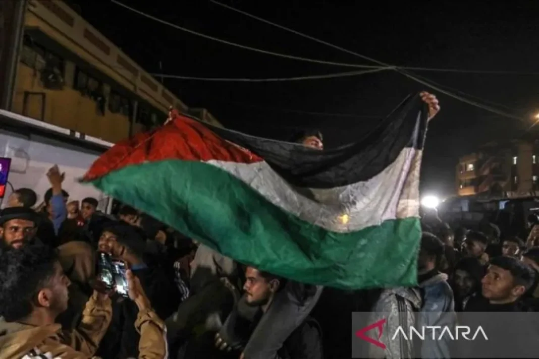 Hamas tegaskan komitmen pada gencatan senjata meski Israel menunda