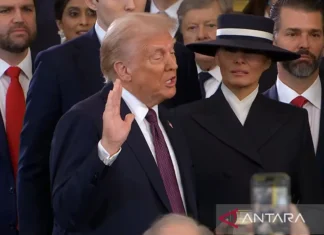 Trump Ukir Sejarah Pelantikan dengan Penggunaan Kosa Kata Unik