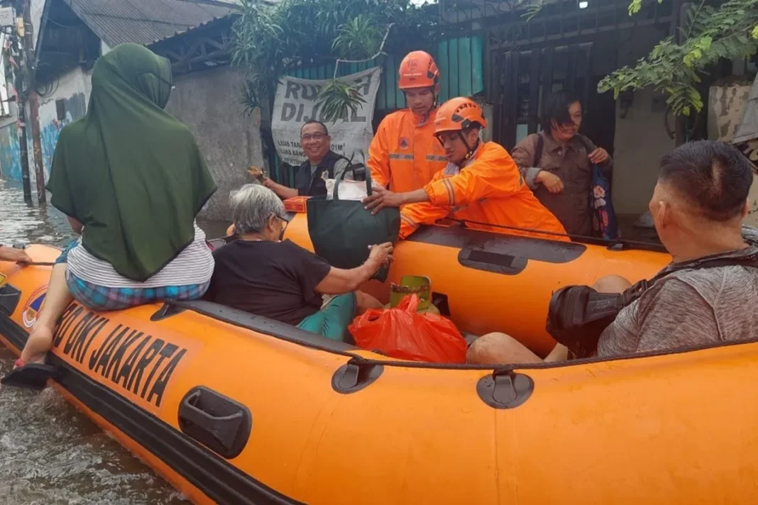 BPBD, Kebanyakan warga pilih bertahan di rumah masing-masing