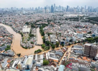 Banjir Jakarta Akibat Luapan Sungai dan Curah Hujan Tinggi Kian Meluas