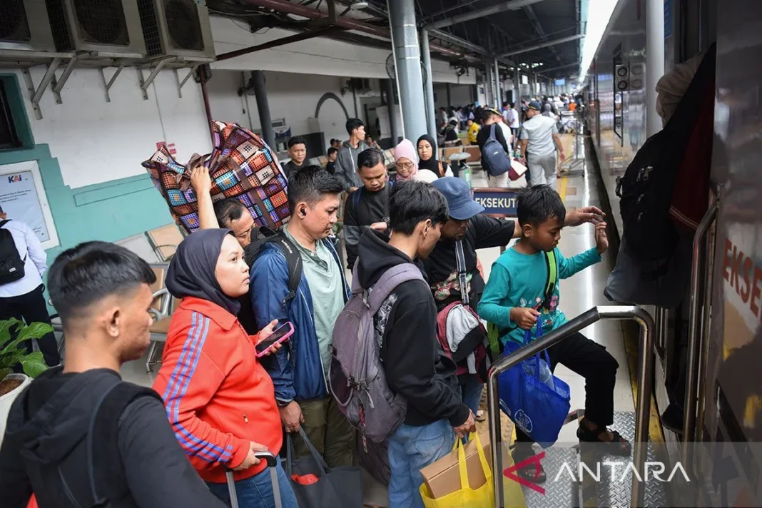 KAI layani 11,8 juta pelanggan selama masa Angleb 2025