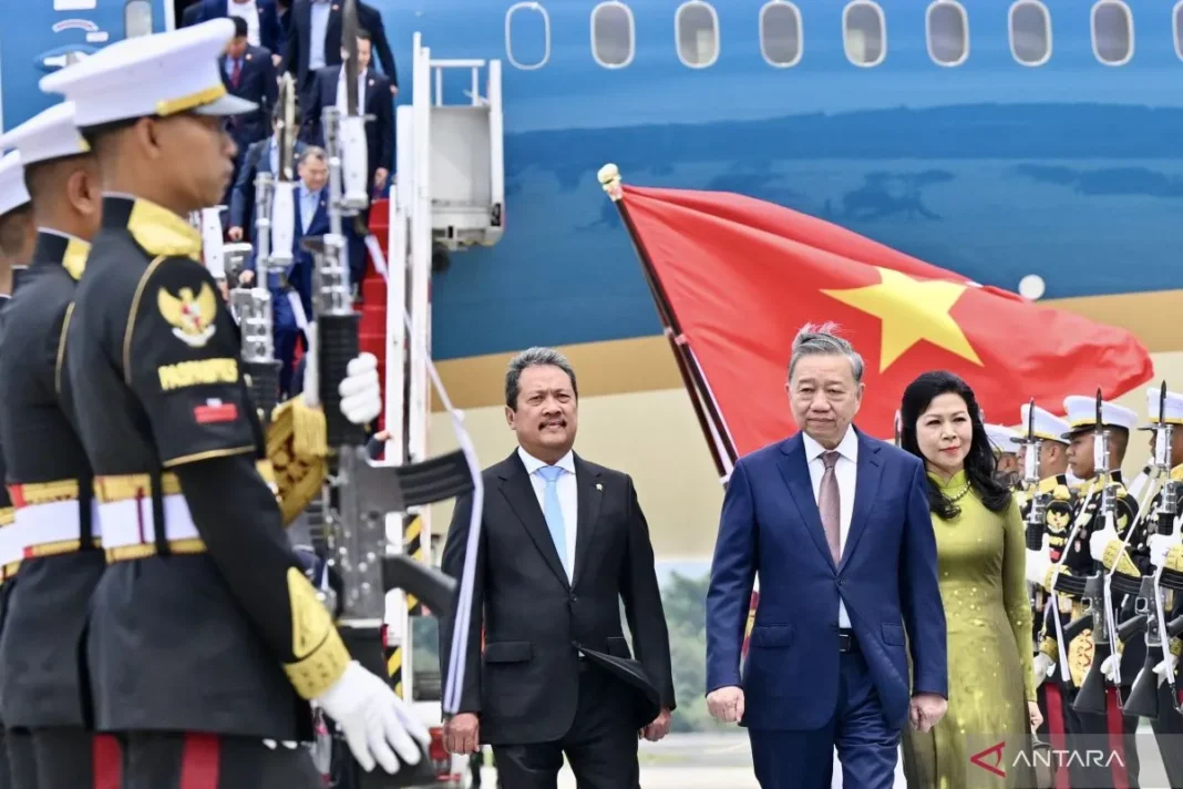 Sekjen Partai Komunis Vietnam tiba di Jakarta, bertemu Presiden Senin