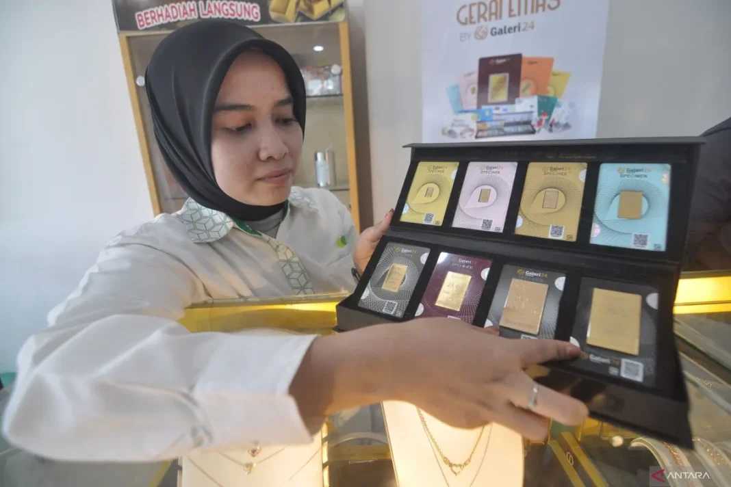 Harga emas di Pegadaian kompak turun pada 24 April