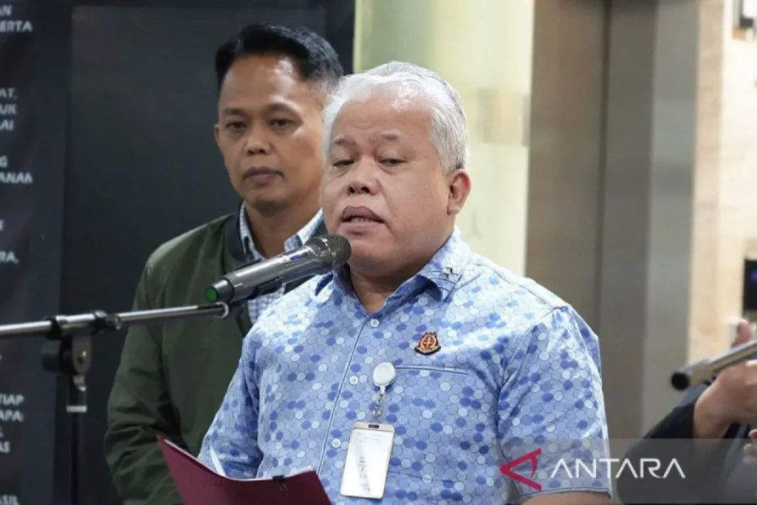 Kejagung periksa dua hakim terkait kasus suap putusan perkara CPO