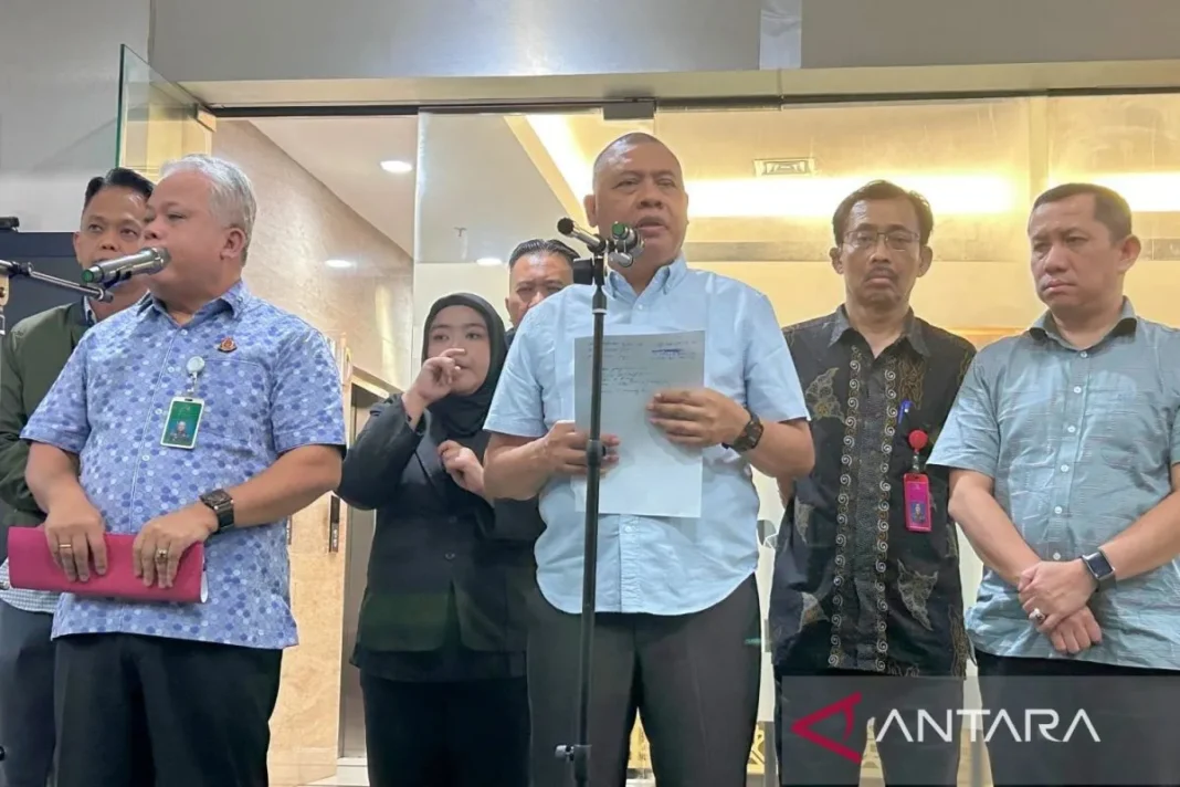 Kejagung tetapkan 4 tersangka kasus suap putusan lepas korupsi CPO