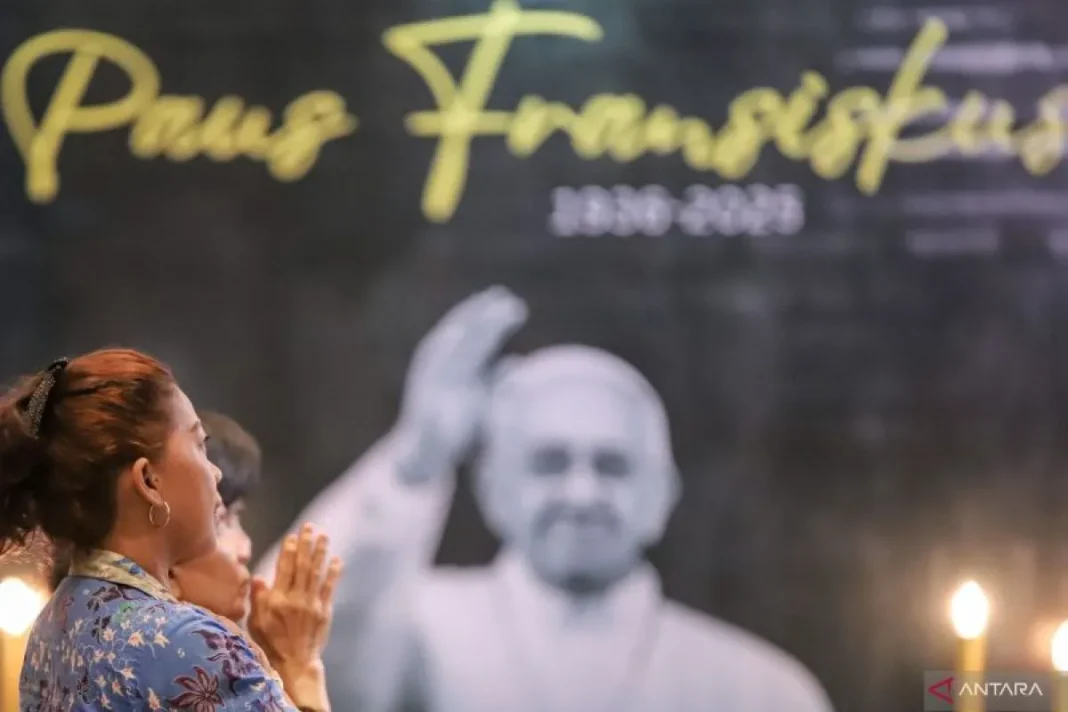 Pemakaman Paus Fransiskus digelar Sabtu, makam disiapkan di Roma