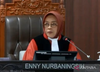 MK: Pendidikan Dasar Gratis di Negeri dan Swasta Diterapkan Bertahap