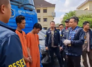 Polisi Ungkap Praktik Pengoplosan BBM Solar di Sumsel
