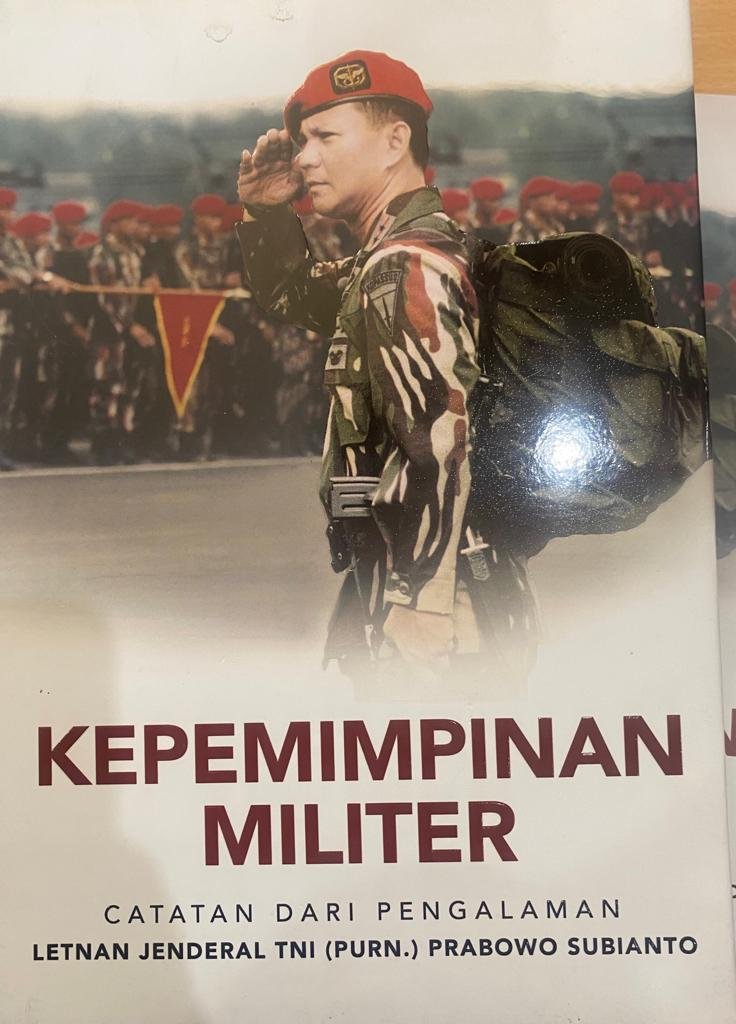 BUKU PRABOWO KEPEMIMPINAN MI;LITER