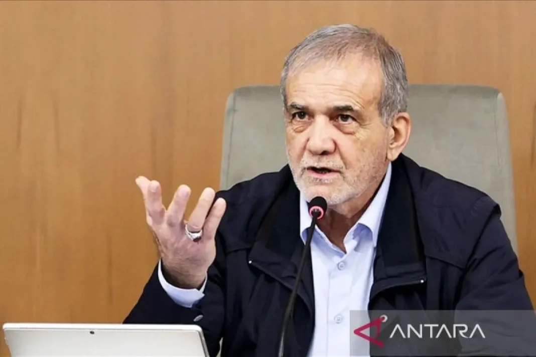 Iran siap patuhi gencatan senjata, Pezeshkian peringatkan Israel