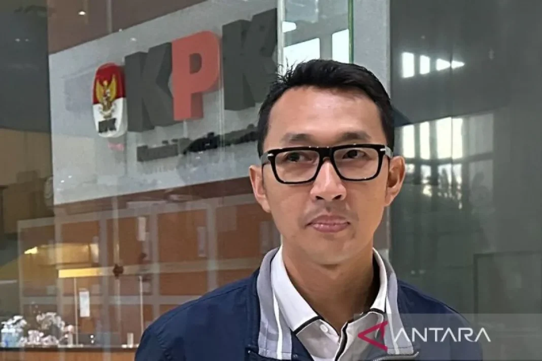 KPK usut pejabat Kemenag yang punya agensi terkait kuota haji khusus