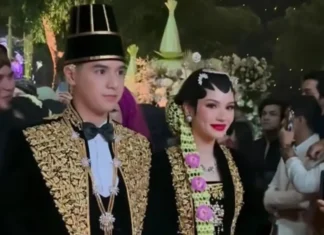 Prosesi Ngunduh Mantu Al dan Alyssa Digelar dengan Nuansa Jawa