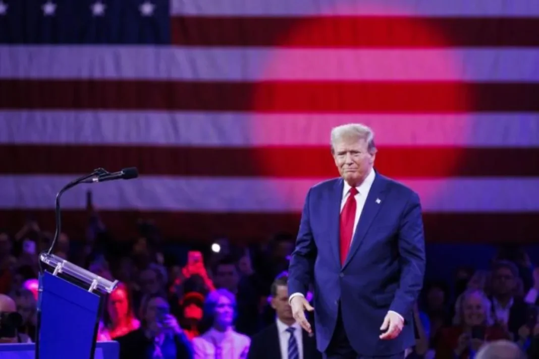 Trump klaim AS punya kendali penuh atas wilayah udara Iran