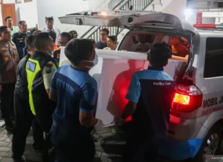 42 Penumpang KMP Tunu Ditemukan, Pencarian Dilanjutkan