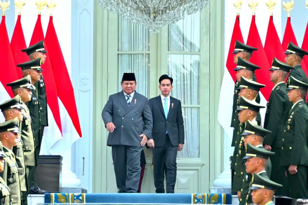 Gibran dampingi Prabowo di pelantikan perwira TNI-Polri