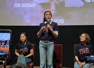 Gugupnya Olga Lydia Memproduseri Film Musikal Pertamanya “Arti Cinta”