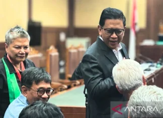 Hasto Kristiyanto Mengaku Pegal-pegal Tulis Nota Pembelaan 108 Halaman