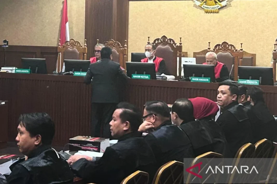 Hasto tegaskan Tak ada keuntungan bagi saya talangi dana Harun Masiku Rp1,5 M