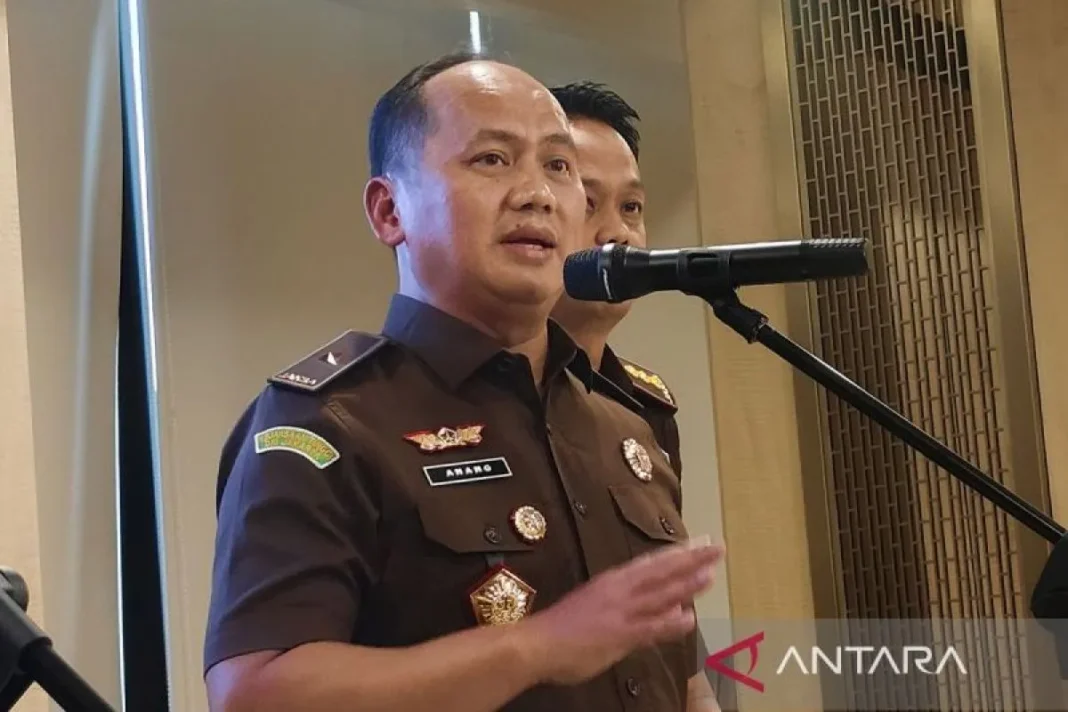 Kabar Riza Chalid di Malaysia jadi masukan penyidik