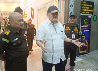 Kejati Sumsel Tetapkan Alex Noerdin Tersangka Korupsi Pasar Cinde