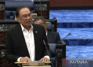 PM Anwar Umumkan Pembagian Uang dan BBM Murah untuk Rakyat Malaysia