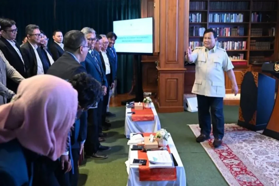 Prabowo siapkan 82 profesional muda isi posisi strategis