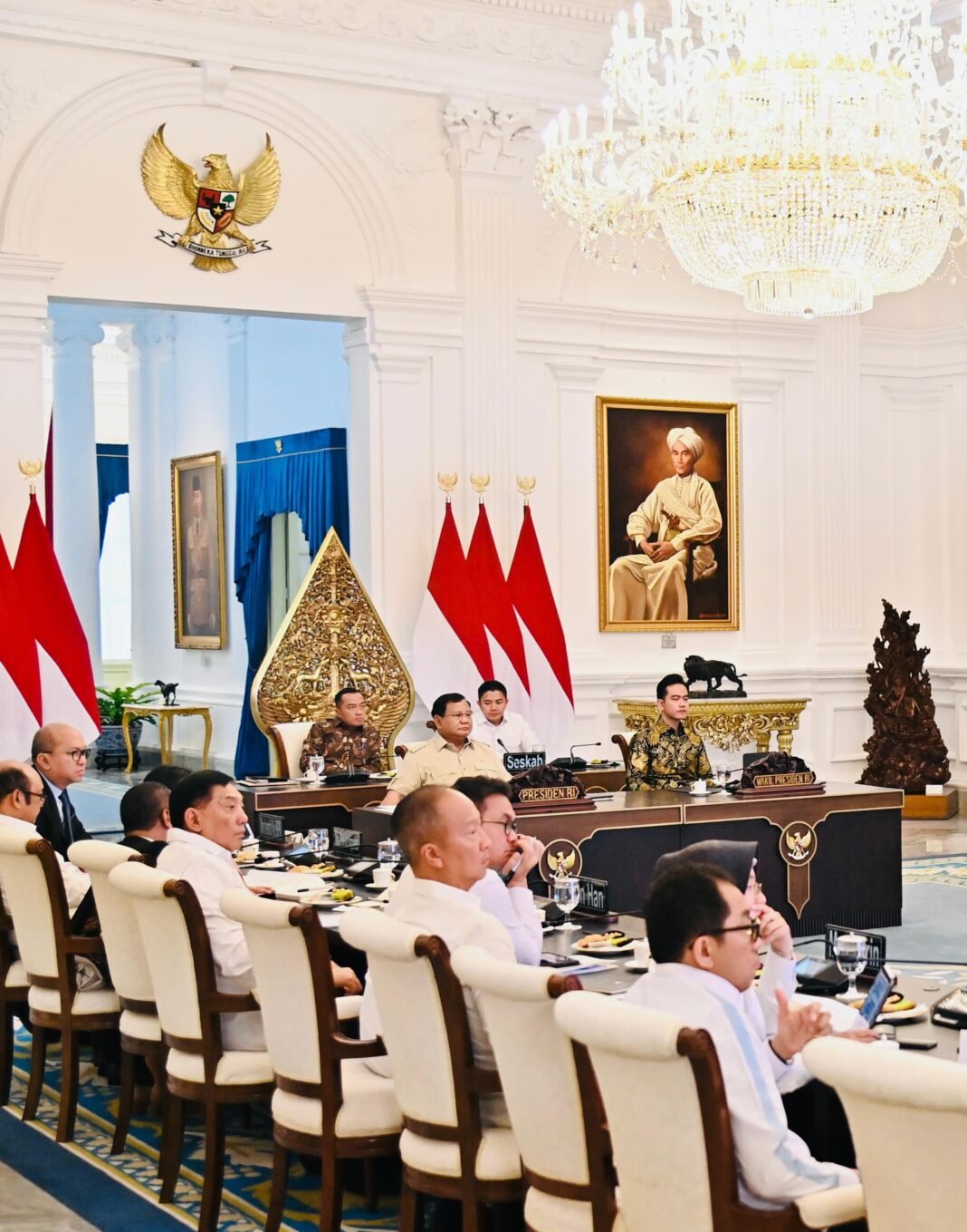 Presiden Prabowo Pimpin Rapat Terbatas Bahas KEK Investasi Tembus Rp90,1 Triliun, Tenaga Kerja Terserap 47 Ribu Lebih