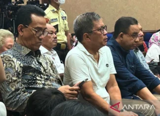 Rocky Gerung hingga Anies Baswedan Hadiri Sidang Vonis Tom Lembong