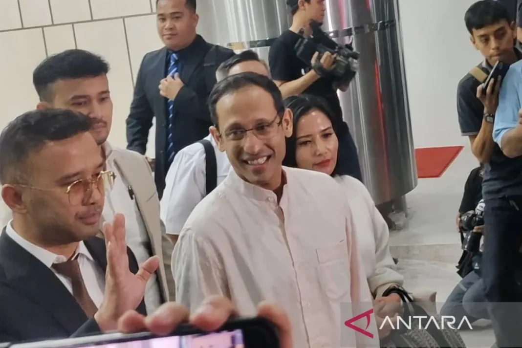 Usai diperiksa Kejagung 9 jam, Nadiem bilang Izinkan kembali ke keluarga
