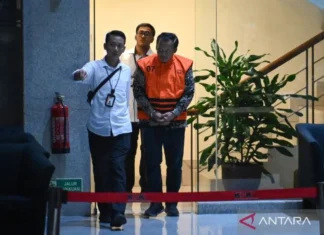 KPK Tahan ASN Kemenhub Risna Sutriyanto terkait Kasus DJKA