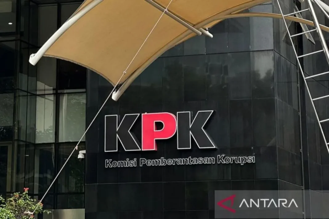 KPK usut aliran uang kasus mesin EDC bank ke direksi Qualita Indonesia