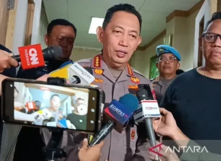 Kapolri Minta Maaf secara Langsung kepada Keluarga Ojol yang Tewas
