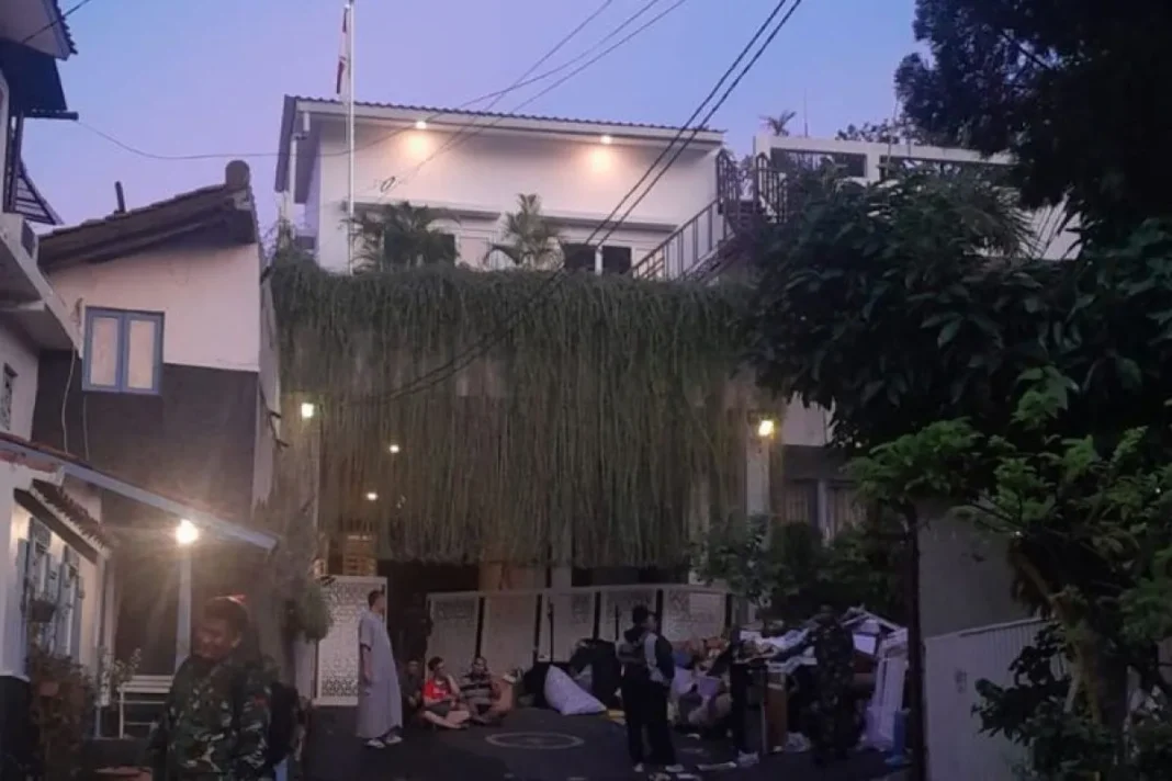 Kediaman Menkeu di Bintaro dijarah, ini kesaksian warga