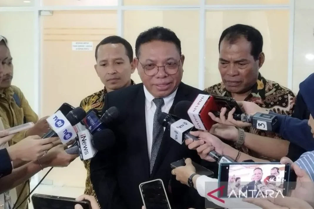 Komisi III DPR setujui Inosentius jadi Hakim MK gantikan Arief Hidayat